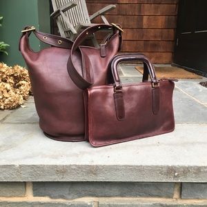 🌟 SOLD Vintage COACH (NYC Glue-In) Satchel